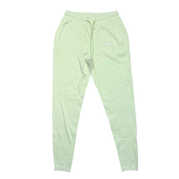 NWOT Alphalete Essential Core Jogger in Frozen Spring Green Size M - Picture 1 of 4